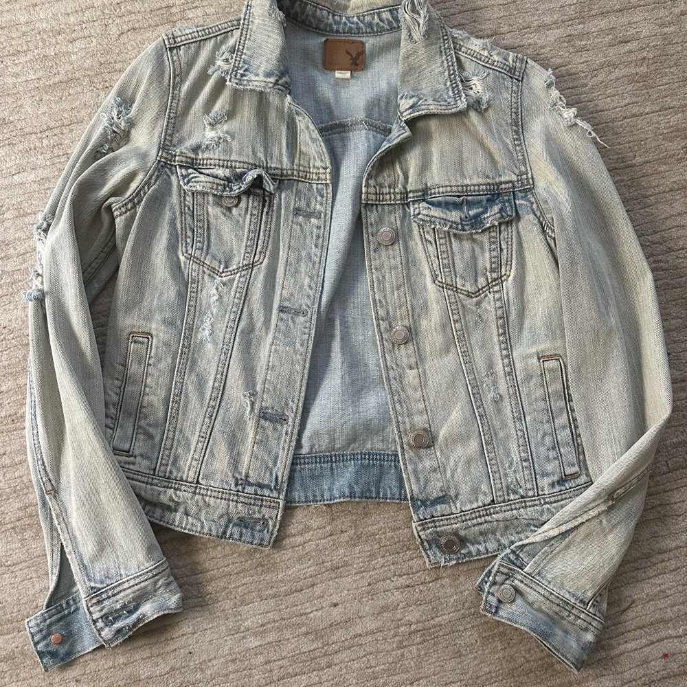 American Eagle Outfitters Light Blue Jean Jacket